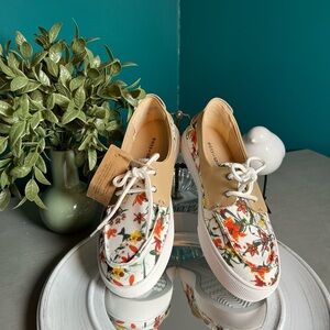 Easy Spirit White and Orange Floral Loafers with Chunky Sole